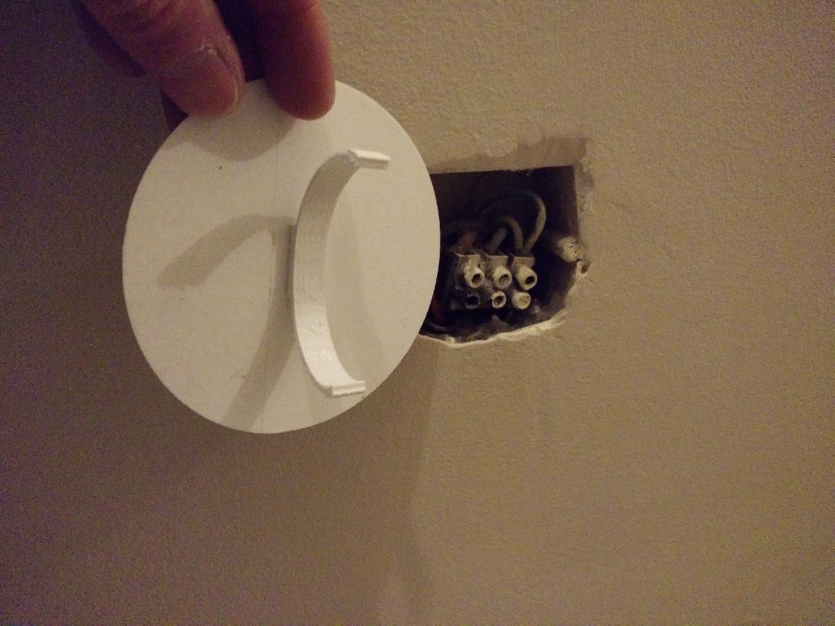 Fios eletricos   placa de cobertura Ø 85