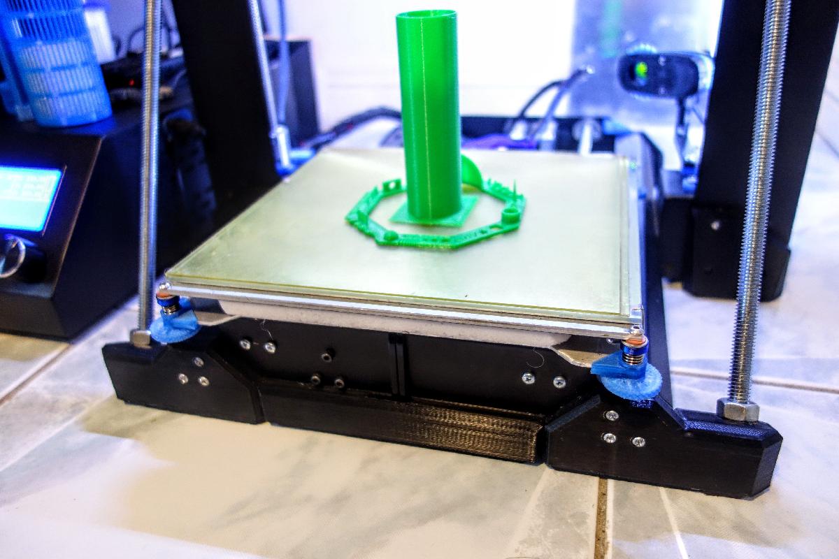 Z Brace Yourself   Chaves retas alternativas para Wanhao i3