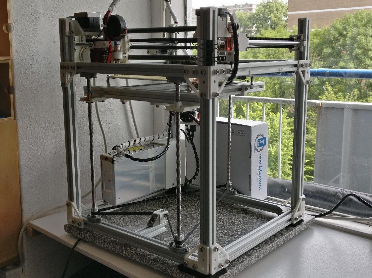 Estrutura de cama acionada por correia com parafuso triplo para Hypercube