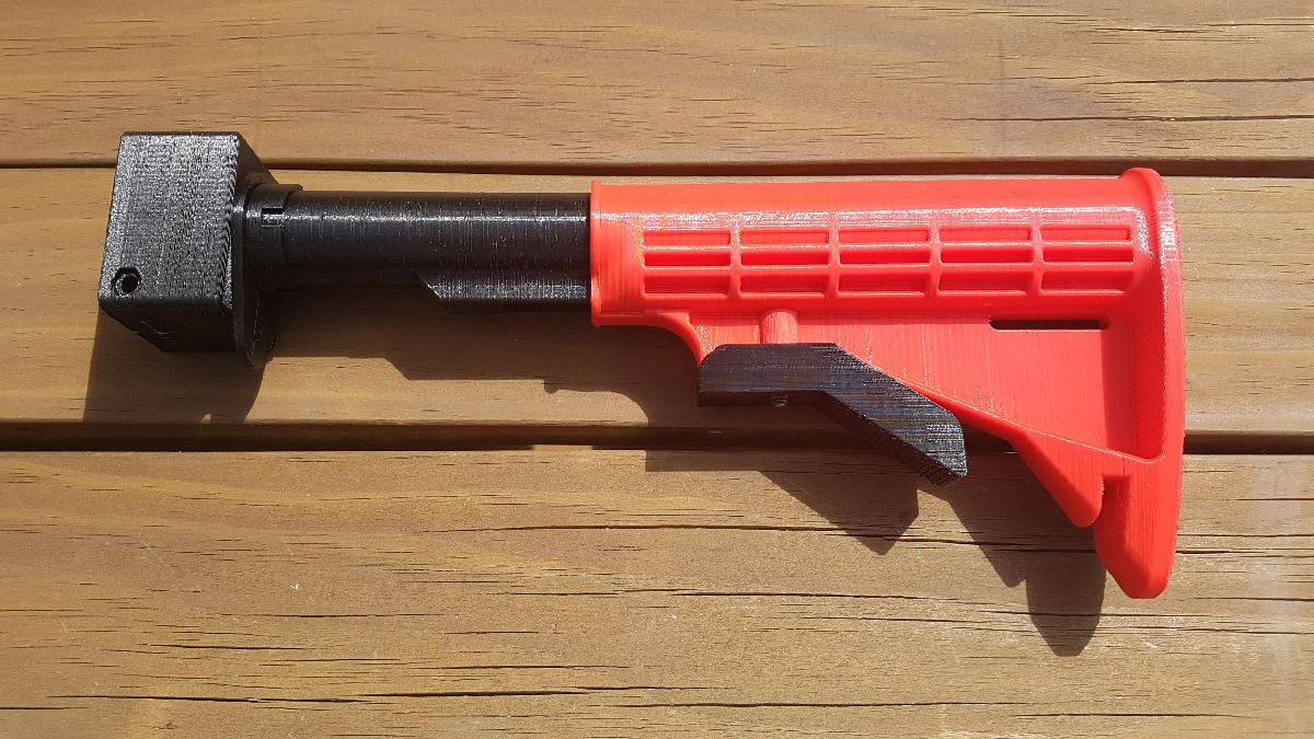 Coronha extensivel de carabina Nerf Stryfe AR15 / M4