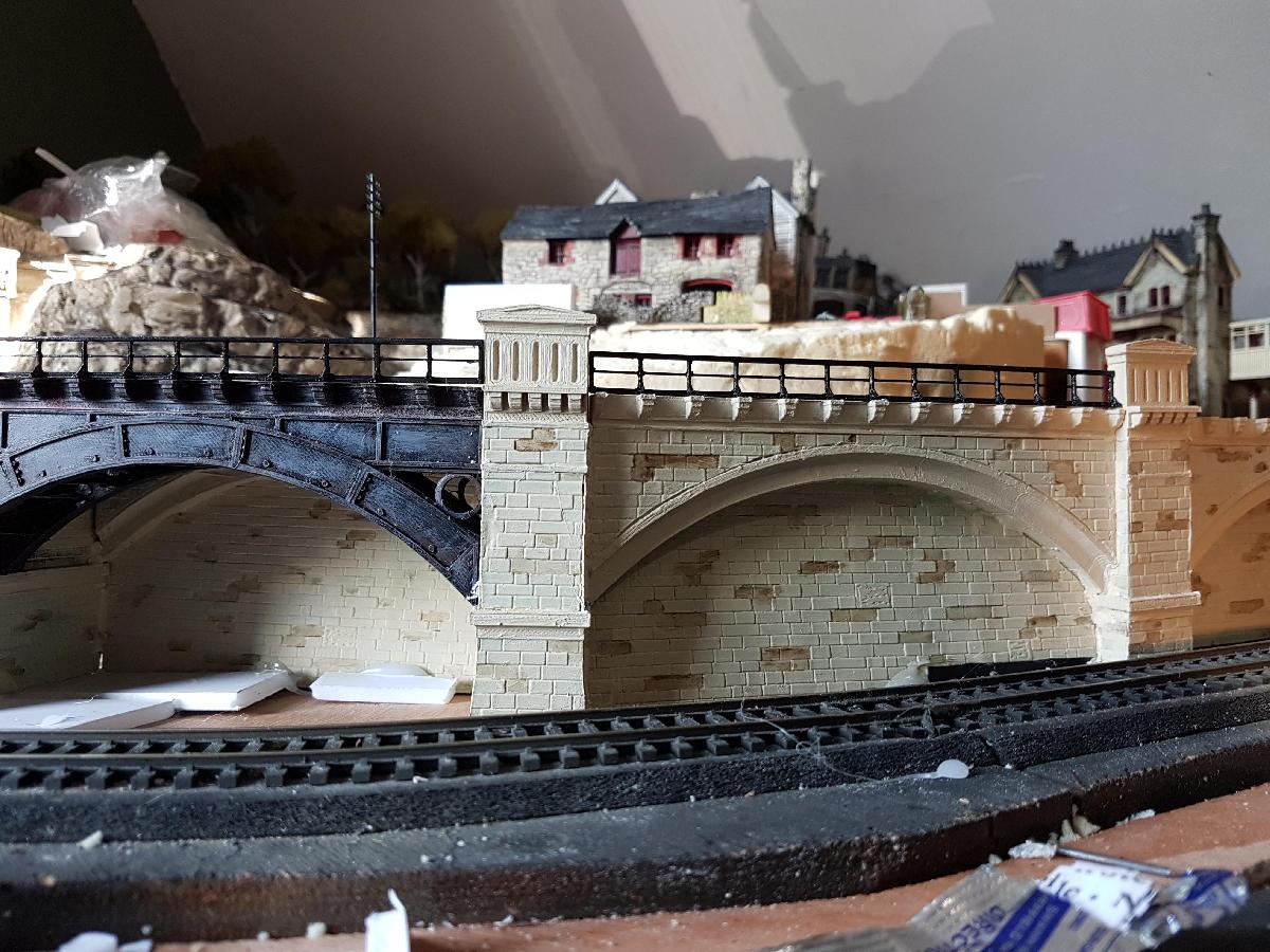 OO/HO Early Railway Cast Iron Bridge Stonework Wall