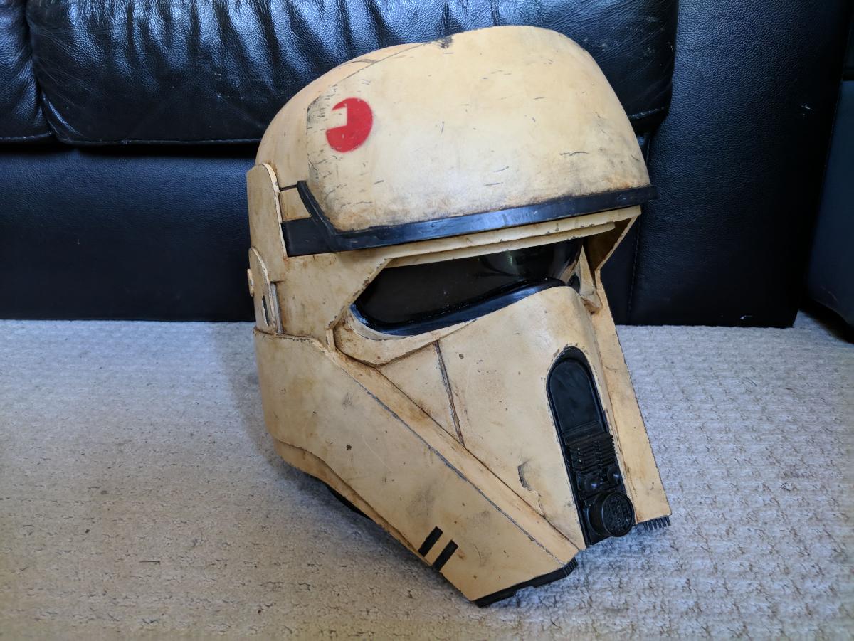 Capacete de Soldado de Costa V2 (Sean Fields) Dividido para se ajustar a placa de construcao 200x200