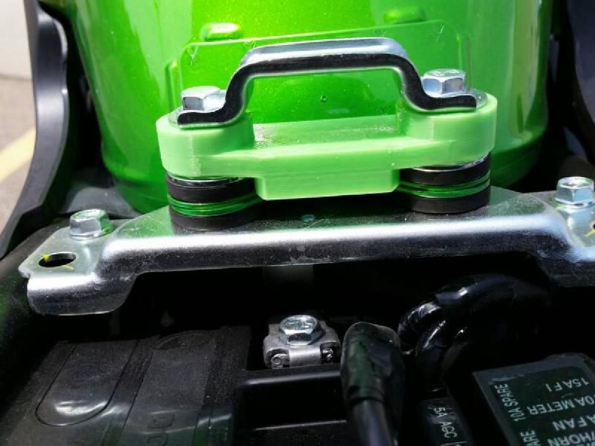 Bloco Elevador do Assento   Kawasaki Versys