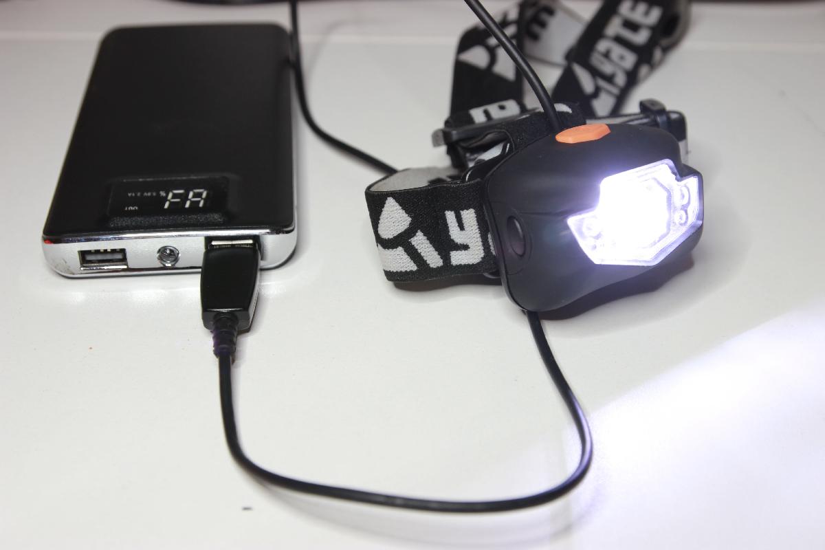 adaptador de bateria 3xAAA (para lanterna de cabeca)