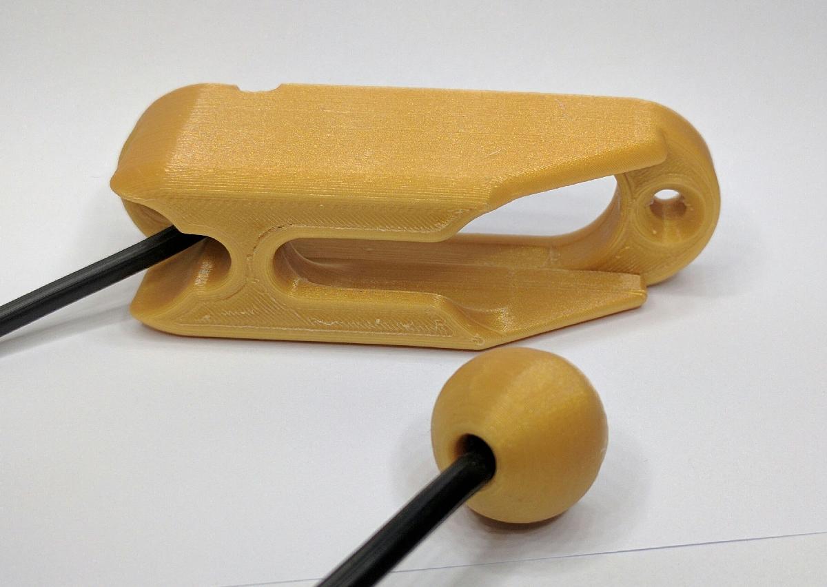 Suporte para corda, cabo ou cordao e bola