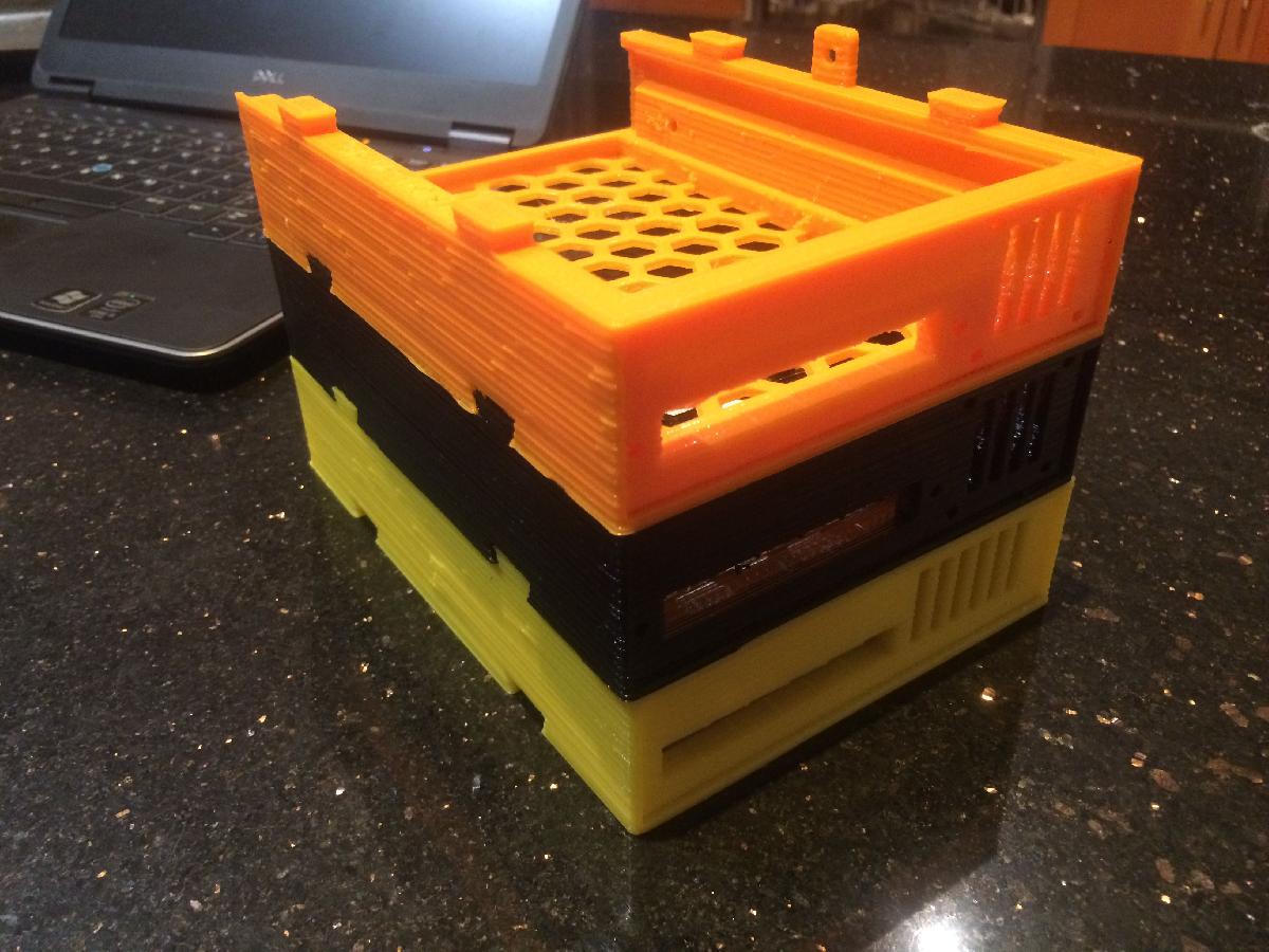 NAS modular ao ar livre com Stackable 3.5 SATA HDD Caddies