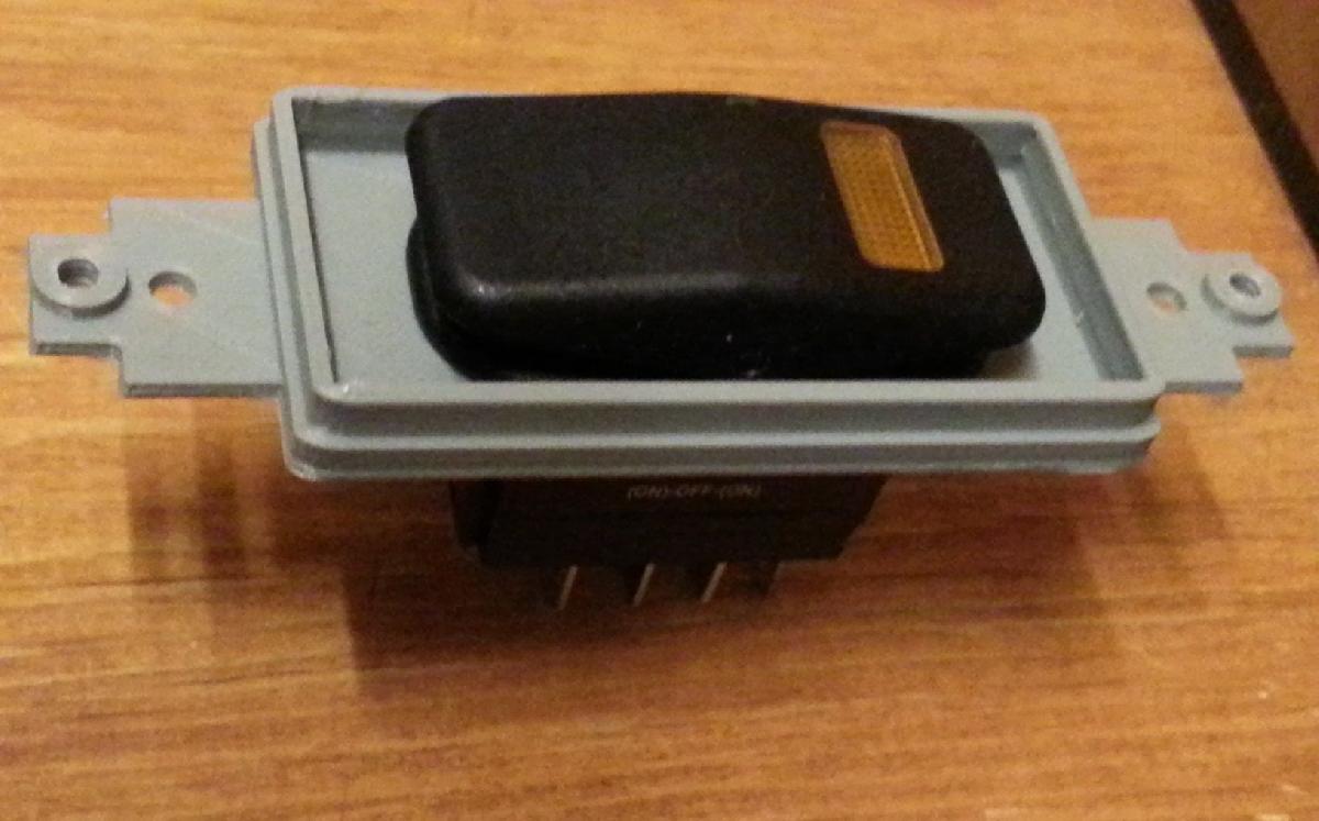 INSERTO DE INTERRUPTOR DECORA LV 38x21mm