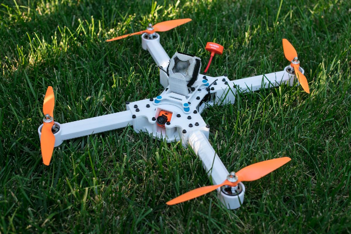 Stingray Cruiser – 460 FPV Acro Quadcopter
