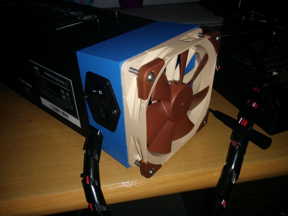 Capa da fonte de alimentacao de 120mm do Wanhao Duplicator i3