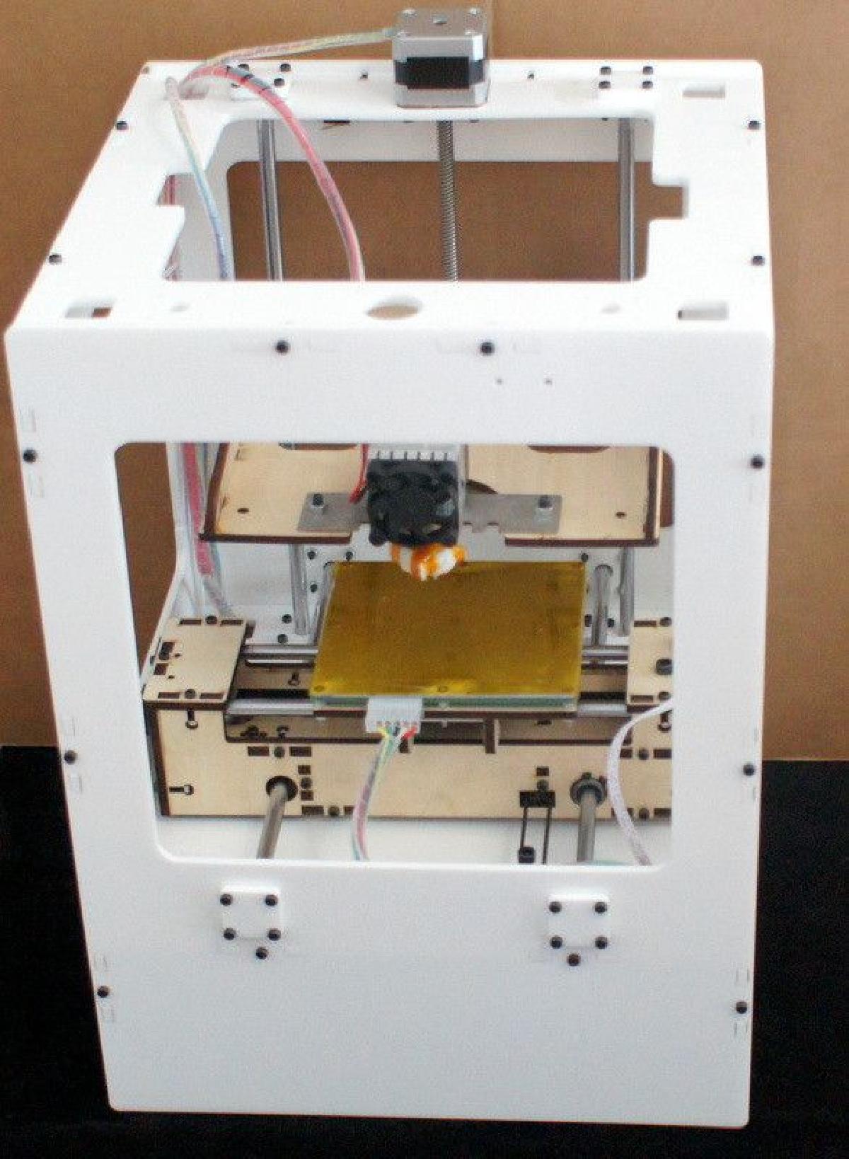 Impressora 3D versao branca