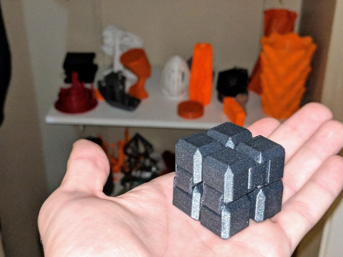 Mais Um Cubo Infinito de Fidget v2