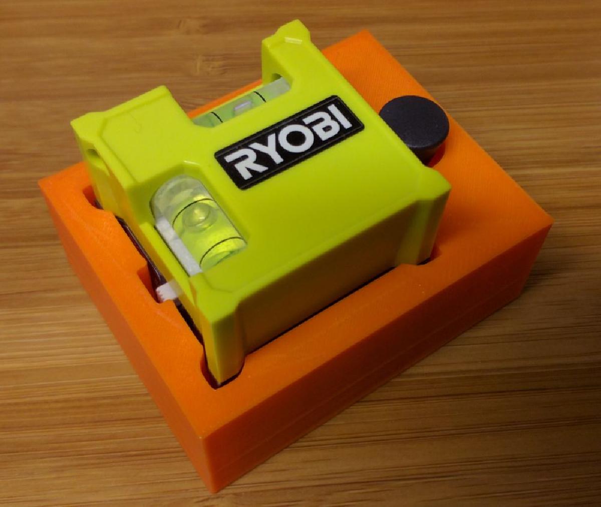 suporte para nivel a laser Ryobi cube