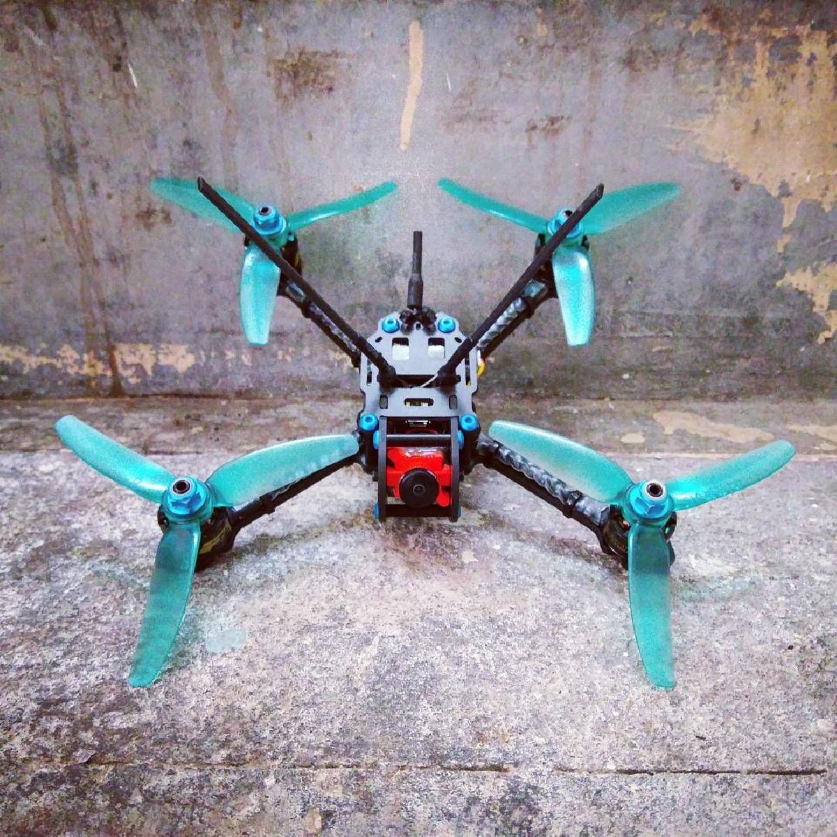 Microcopters T4bee Periquito Multicopters para helices de 2   4 e motores de 110X   160X