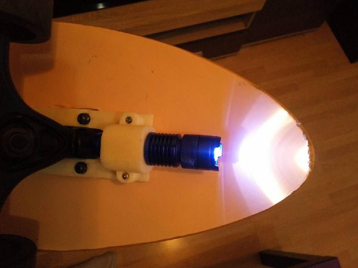 Lanterna de longboard