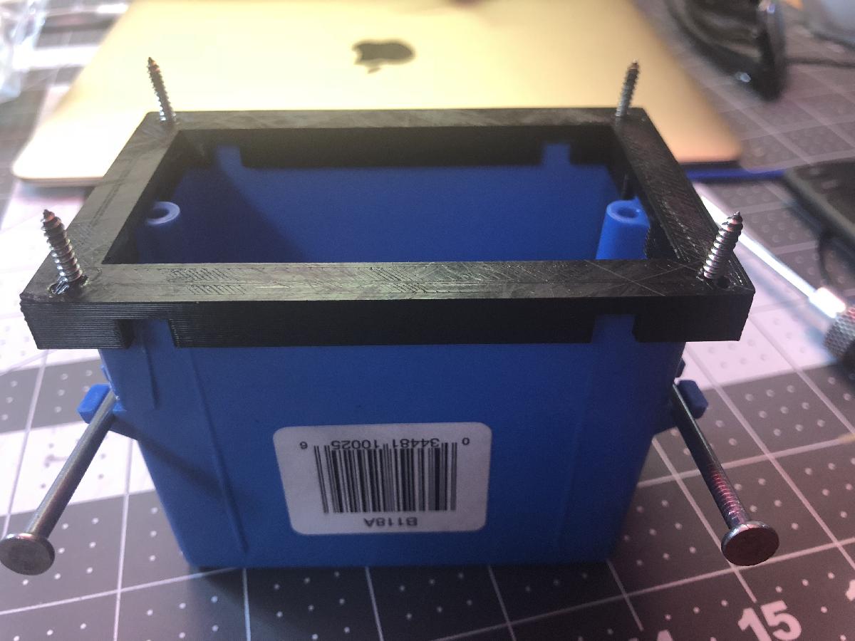 Localizador de tomadas para drywall