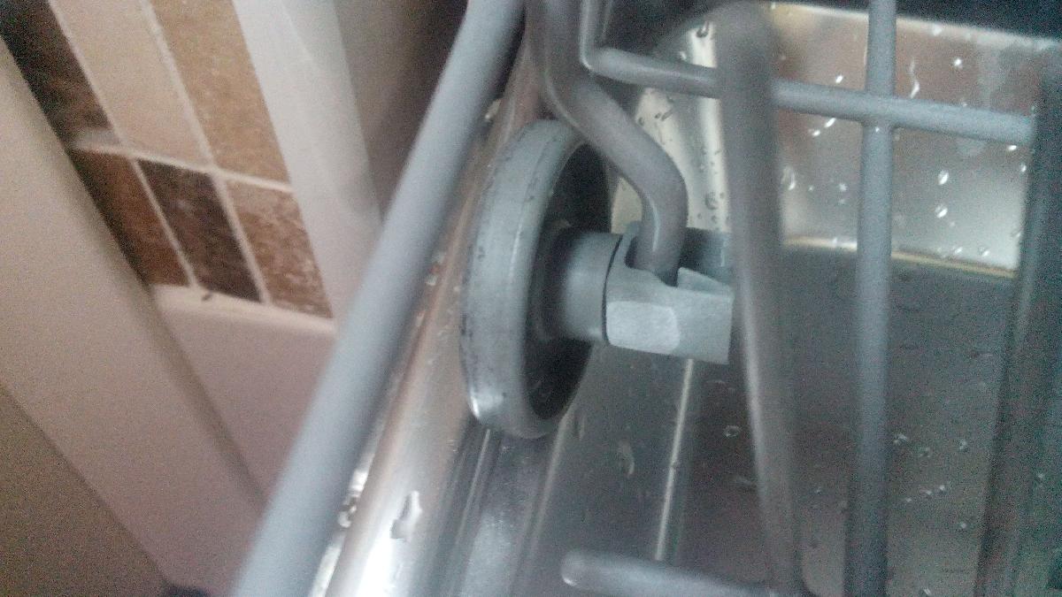 Conector da roda da maquina de lavar louca (Ikea, etc.)