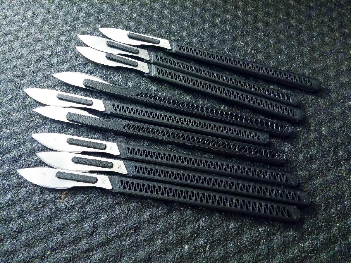 Cabo de Trelica de Bisturi   Tamanho 4