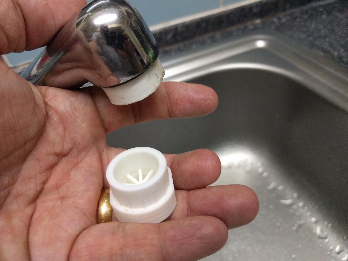 Bico de torneira/Endireitador de fluxo