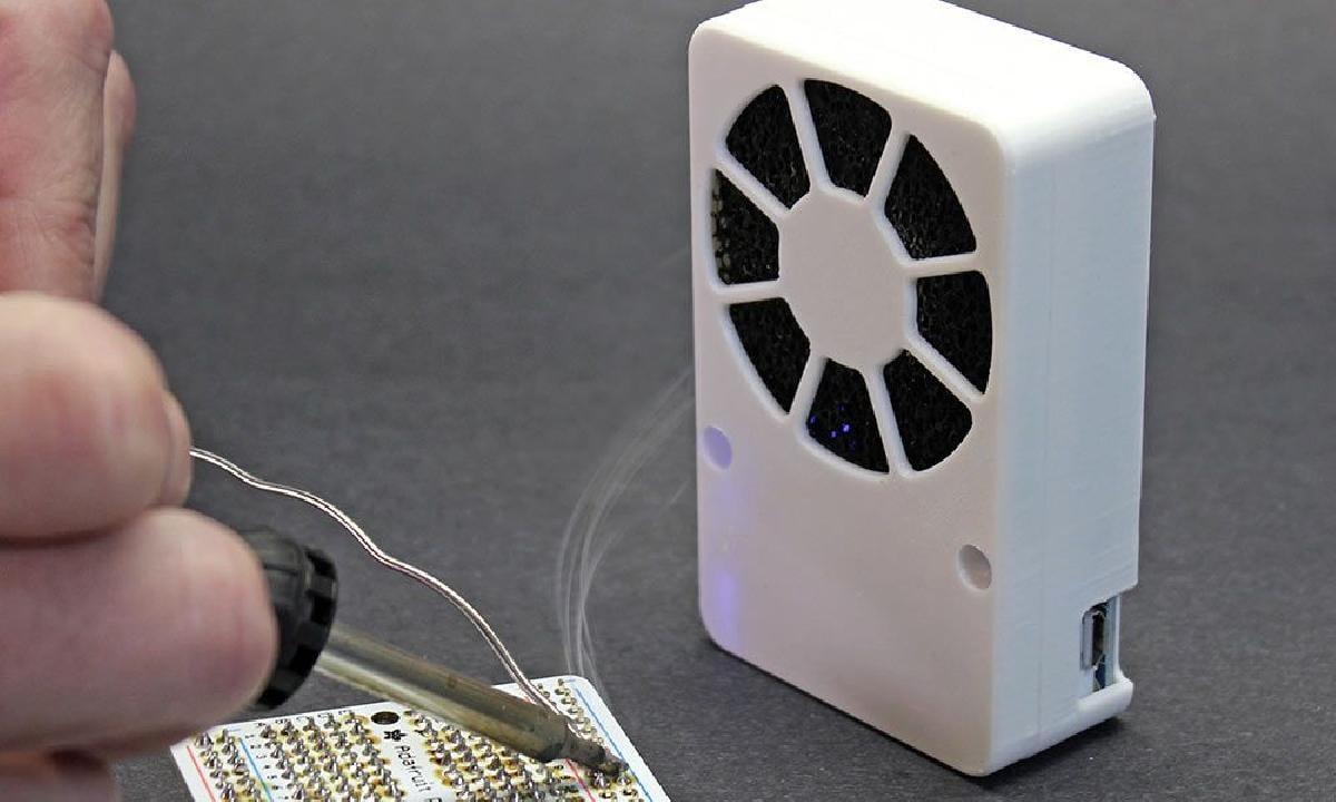 Extrator de fumaca de solda mini USB recarregavel