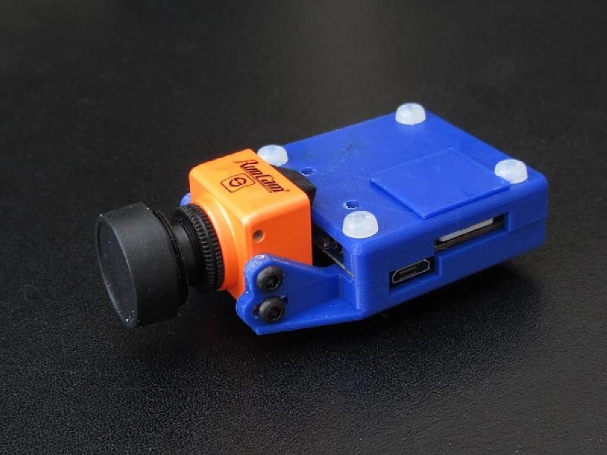 Case e Montagem Simples RunCam Split
