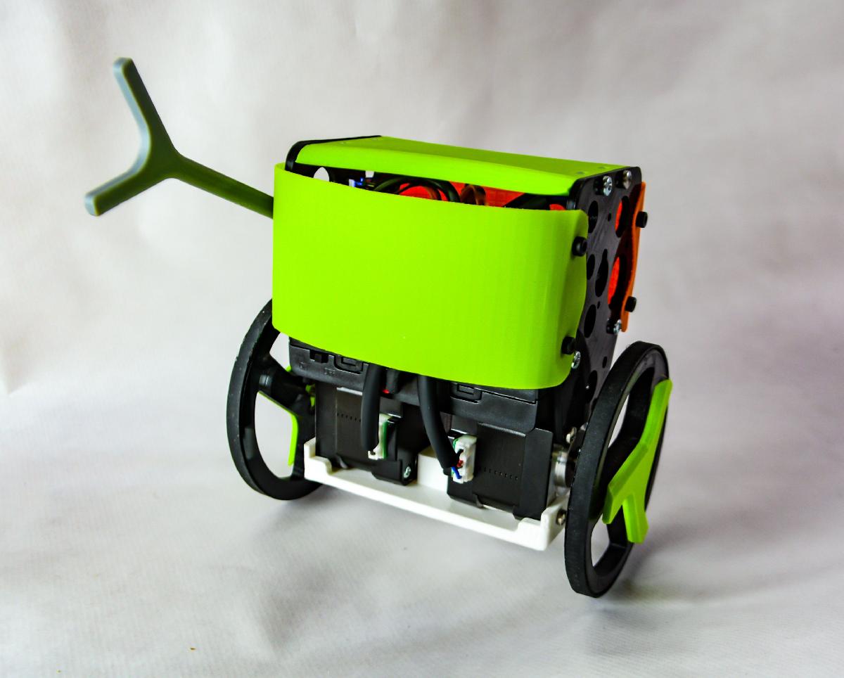 Controlado remotamente   Robo de auto balanceamento Arduino