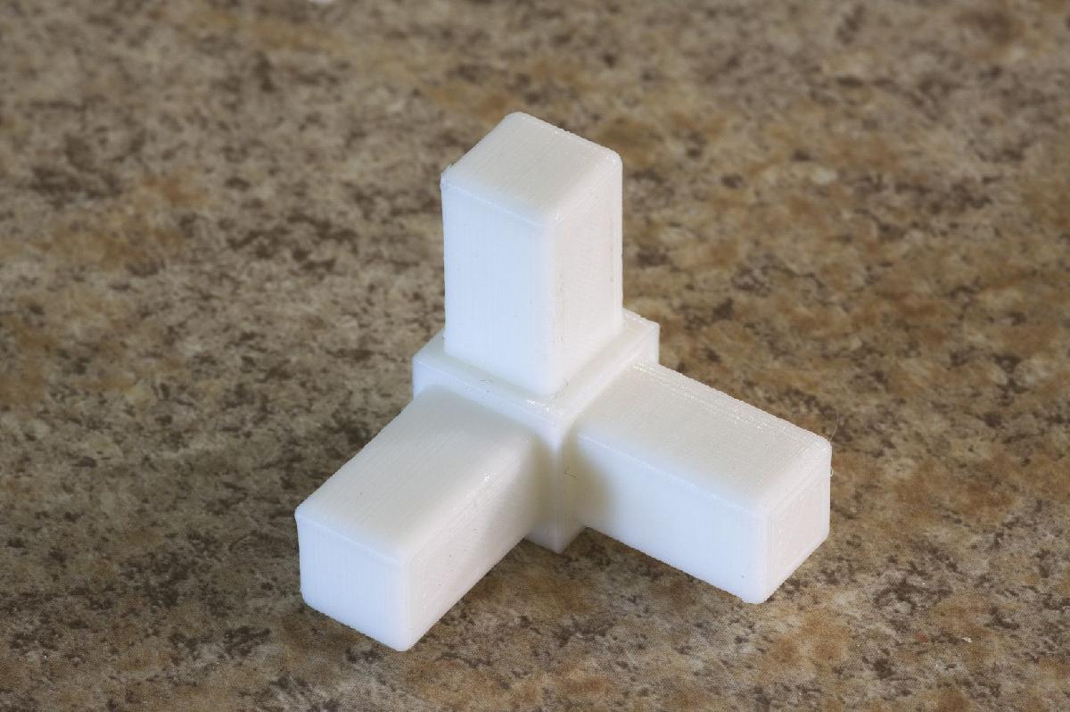 Conector de canto para tubo quadrado