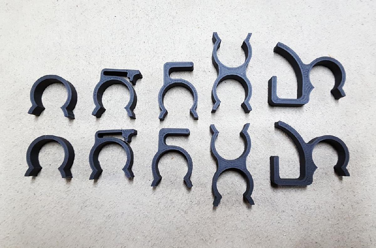 Clipes em U para tubo de PVC 3/4 (1 OD), suportes e conectores   Segura tecido, pano, itens pendurados