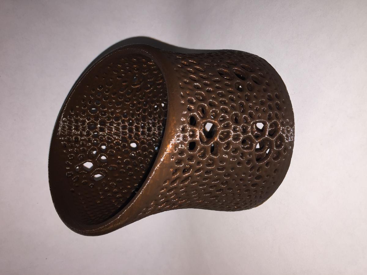 Porta lapis estilo Voronoi