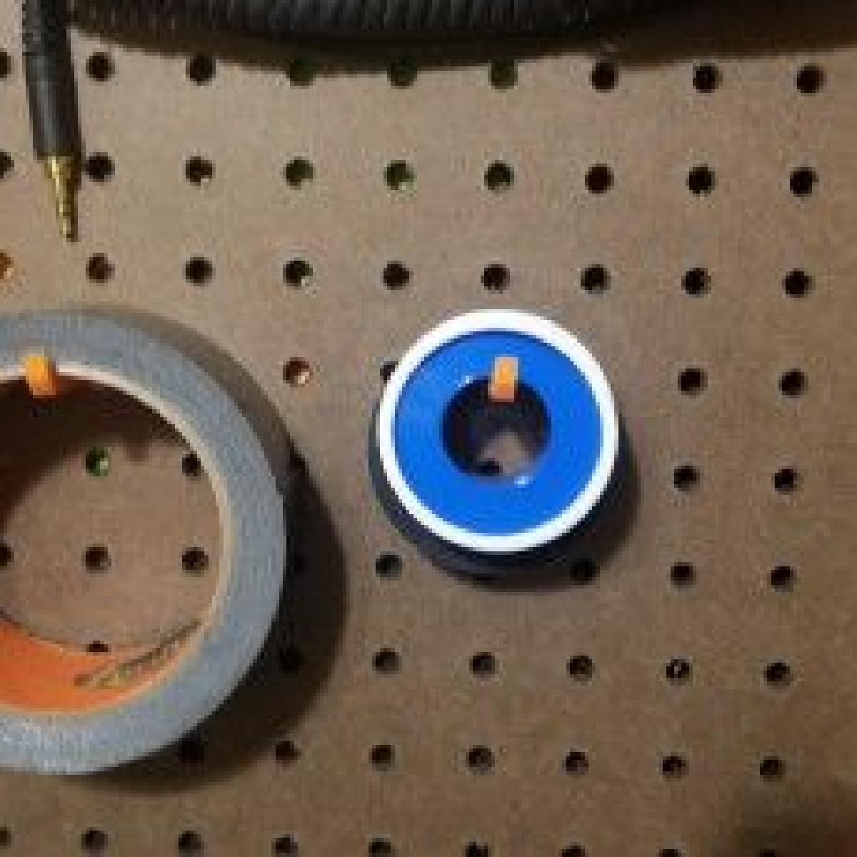 Suporte de fita para pegboard