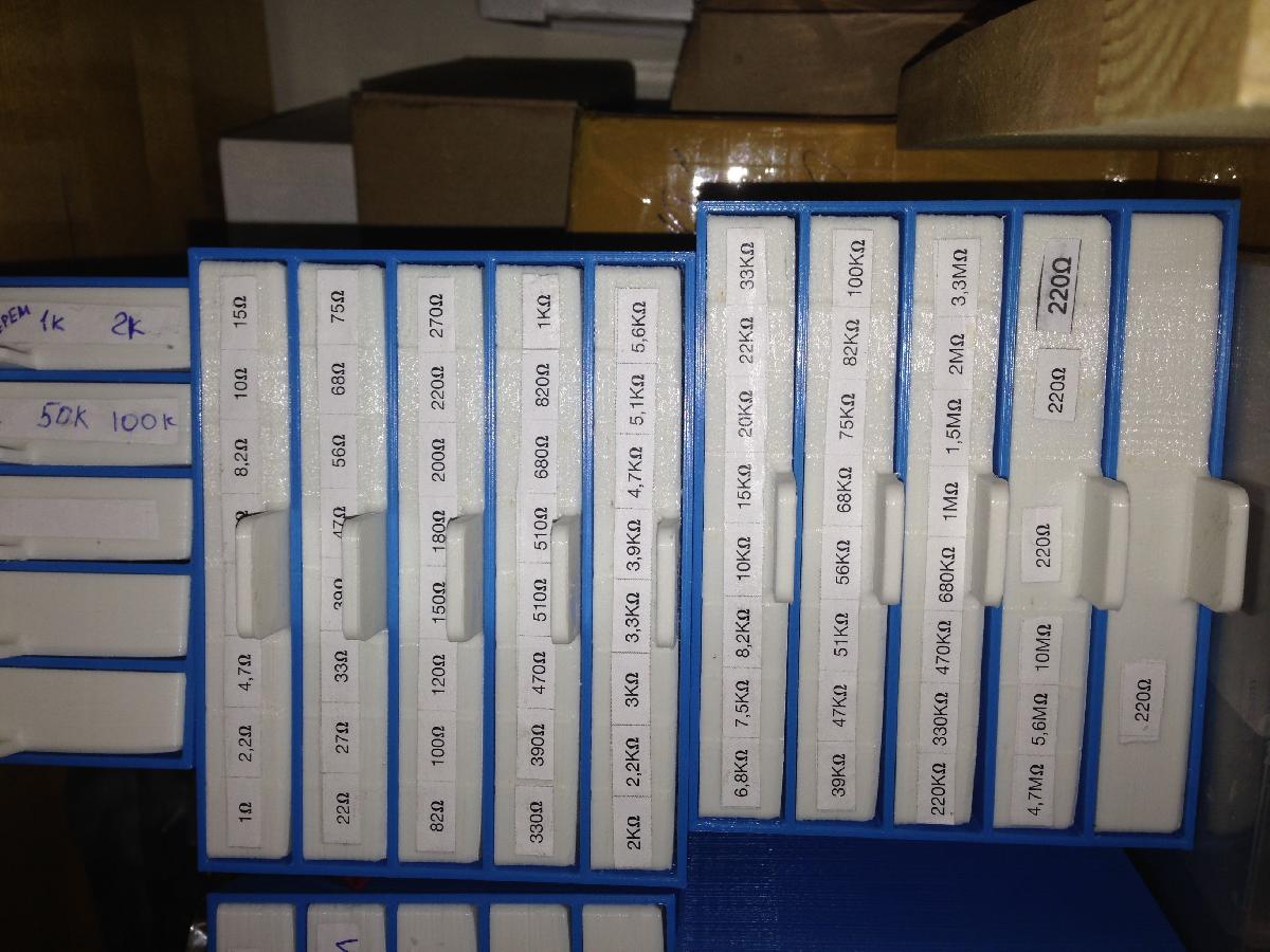 Caixa de armazenamento resistor, capacitor, gaveta, gavetas para pequenas pecas (personalizaveis), armazenamento, smd com trava de parada, sem abertura acidental.