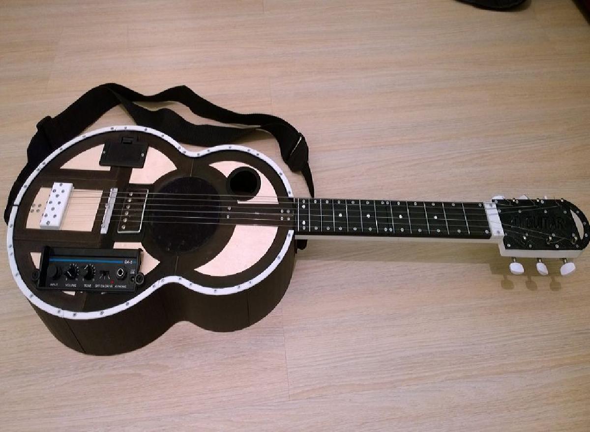 Guitarra acustica com amplificador