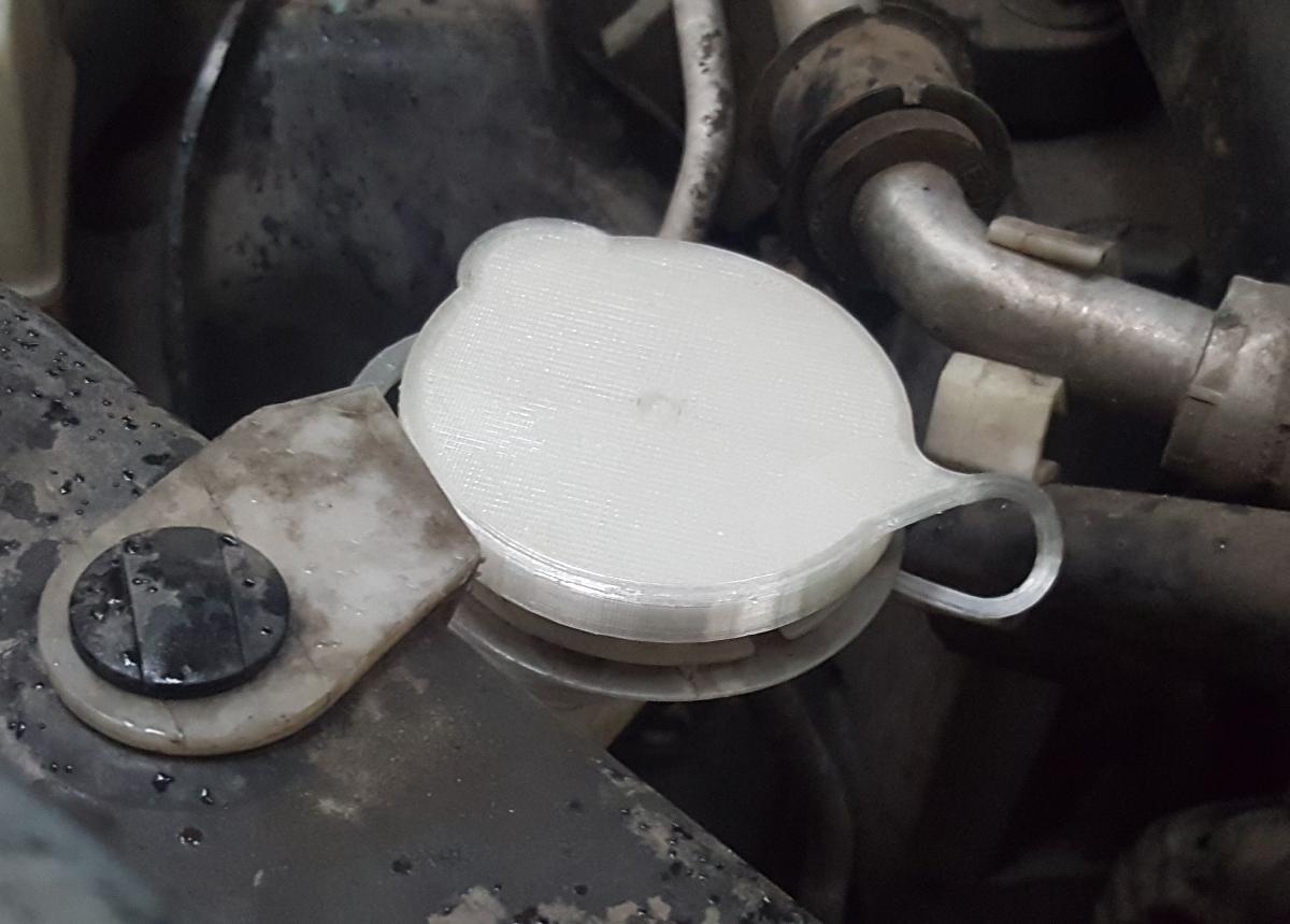 Tampa do tanque do lavador de para brisa do Nissan Almera/XTrail/Note/Leaf com corrente