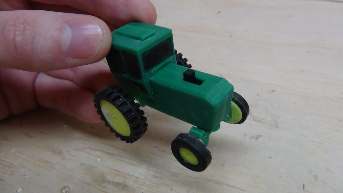 Trator John Deere motorizado
