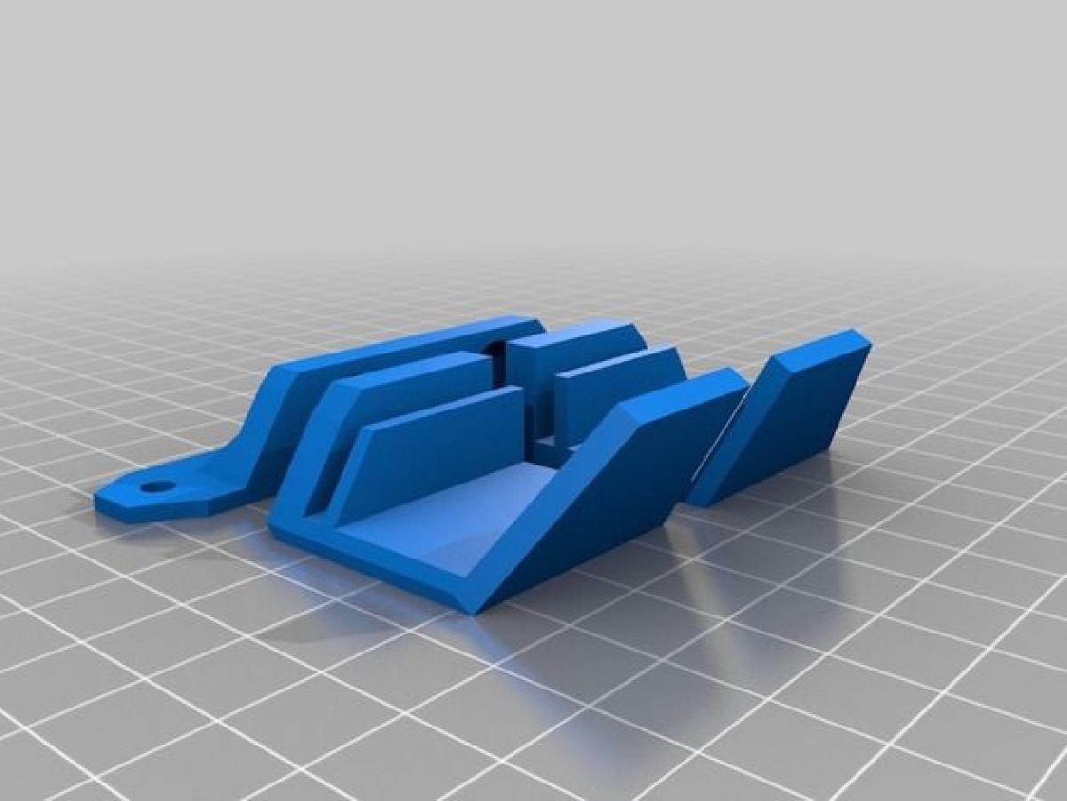 Fechaduras magneticas de porta com falta de protecao e macanetas