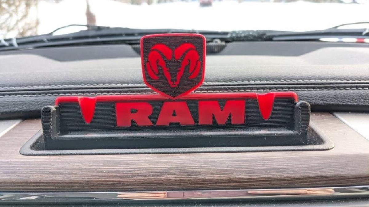 Atualizado! Suporte para celular Dodge RAM 1500 (2014) arquivos (4) para Google Pixel 4A 5G e Pixel 2 XL   arquivos de 4,8 e 5,5 de centro a centro incluidos.