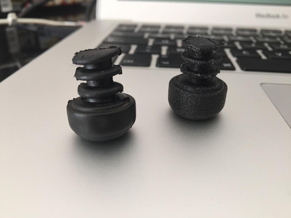 Pe de cadeira com borracha anti derrapante