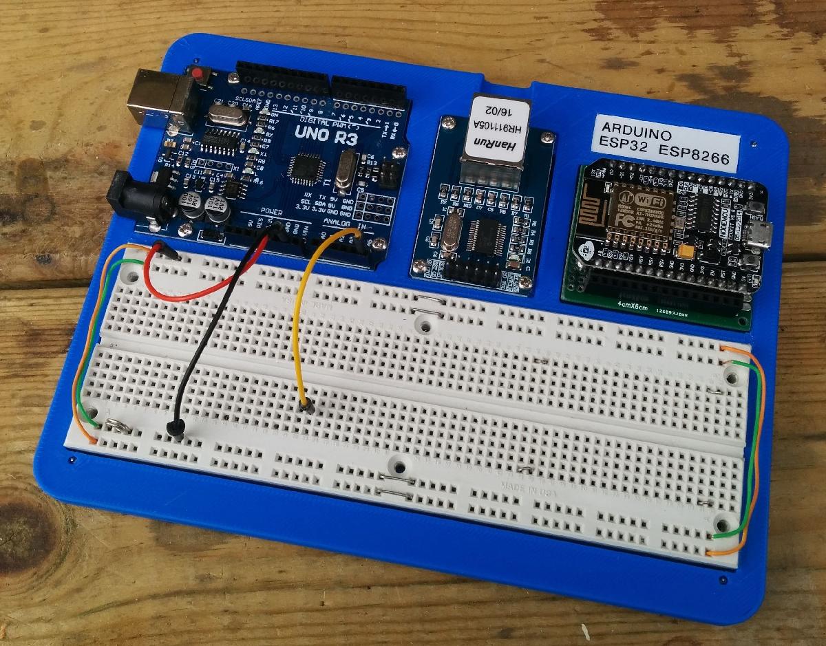 Placa de prototipo para Arduino ou ESP8266 ou ESP32