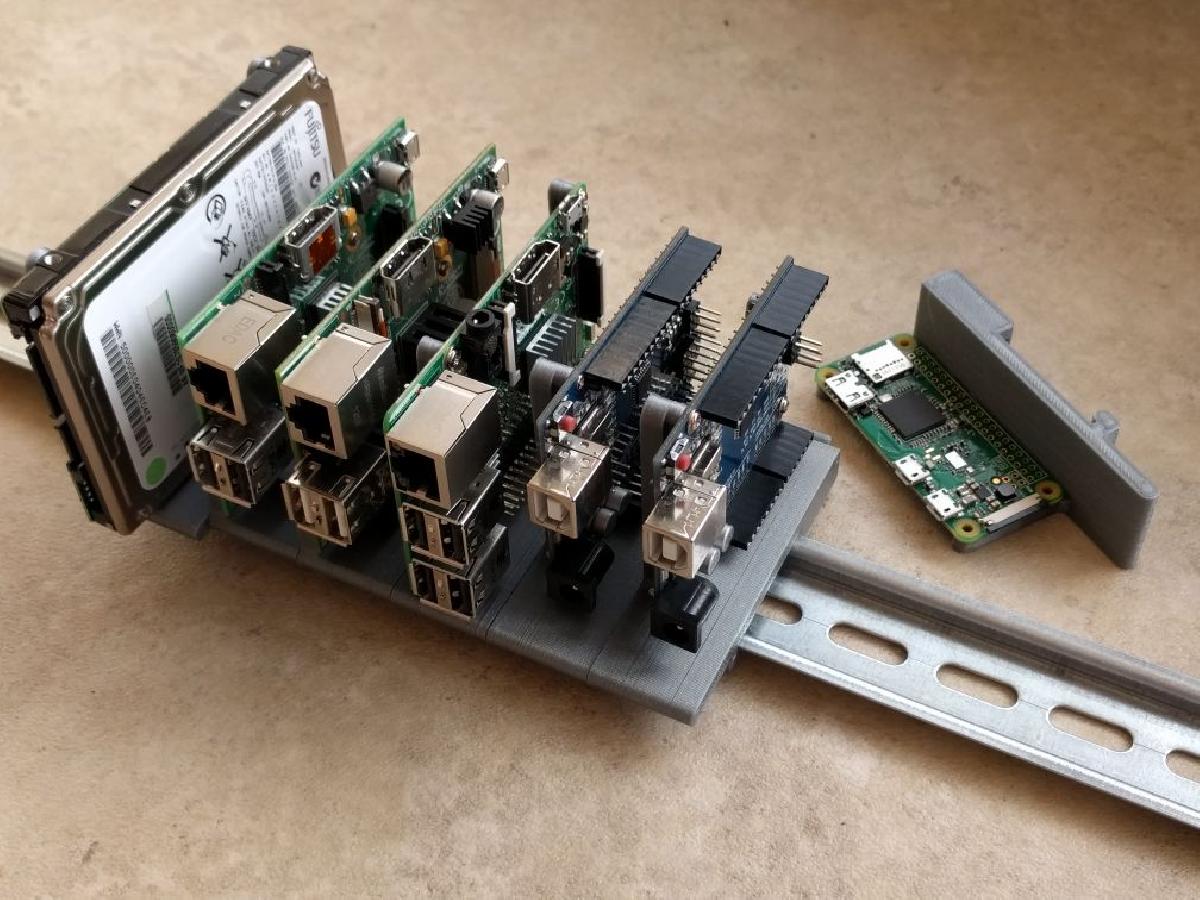 Suportes DIN: Pi, Arduino e discos