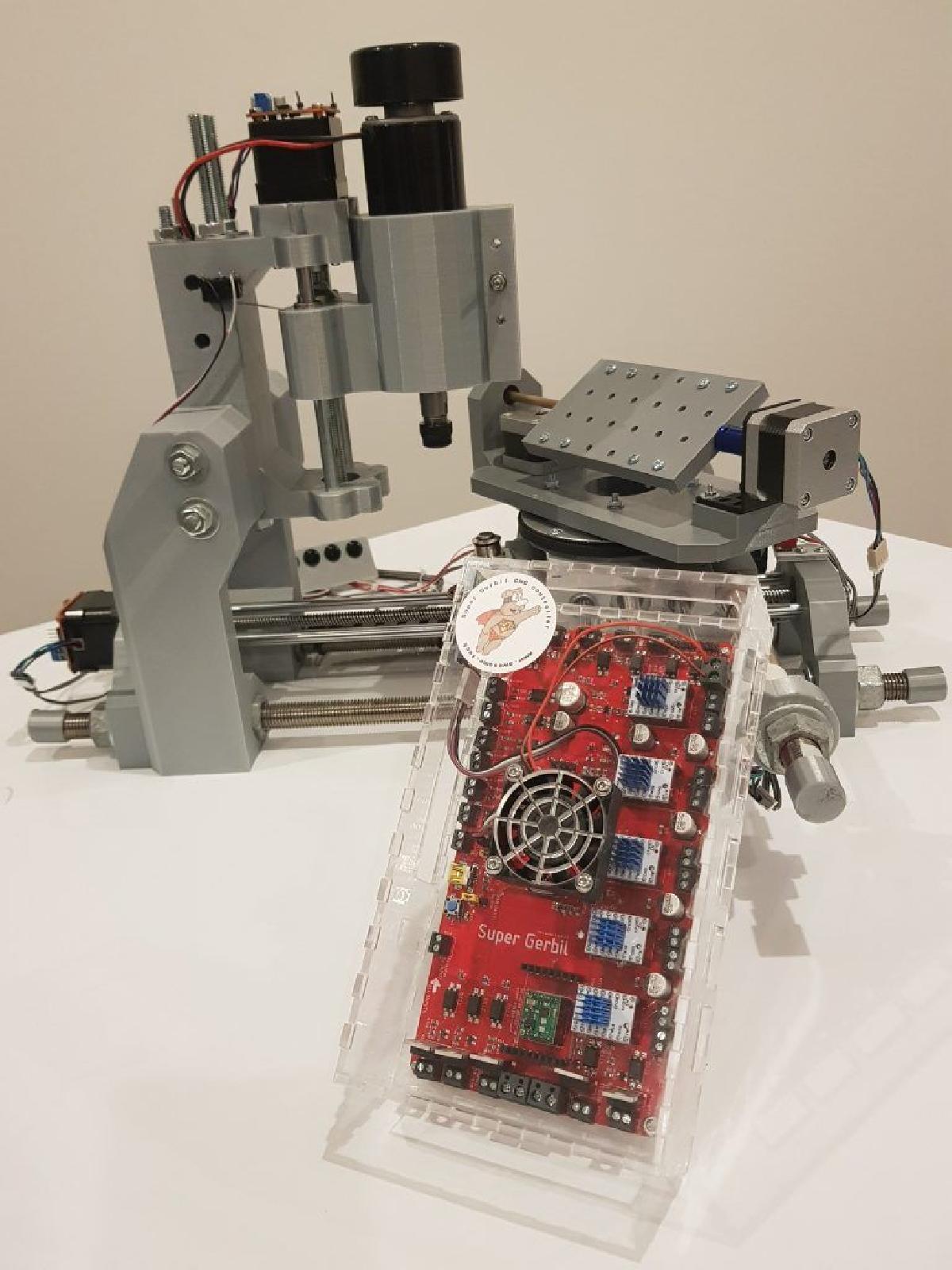 Fera CNC de 5 Eixos