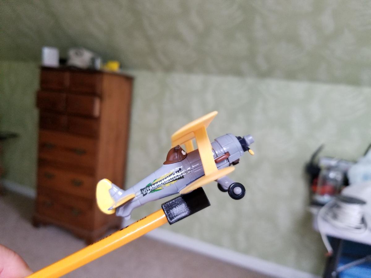 Ponteira de lapis de briefing para modelos de avioes em diecast do Disneys Planes