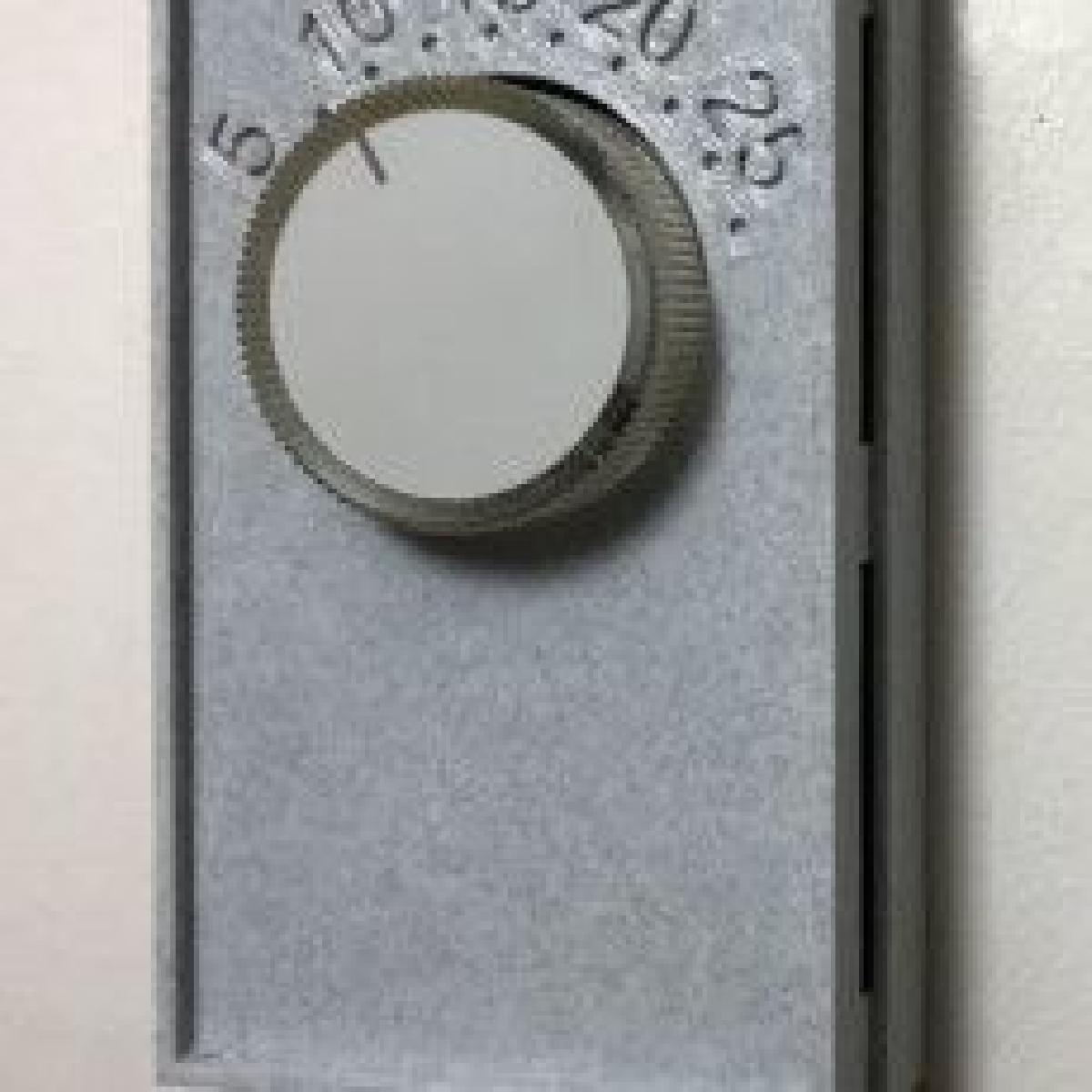 Placa de Cobertura do Termostato de Tensao de Linha