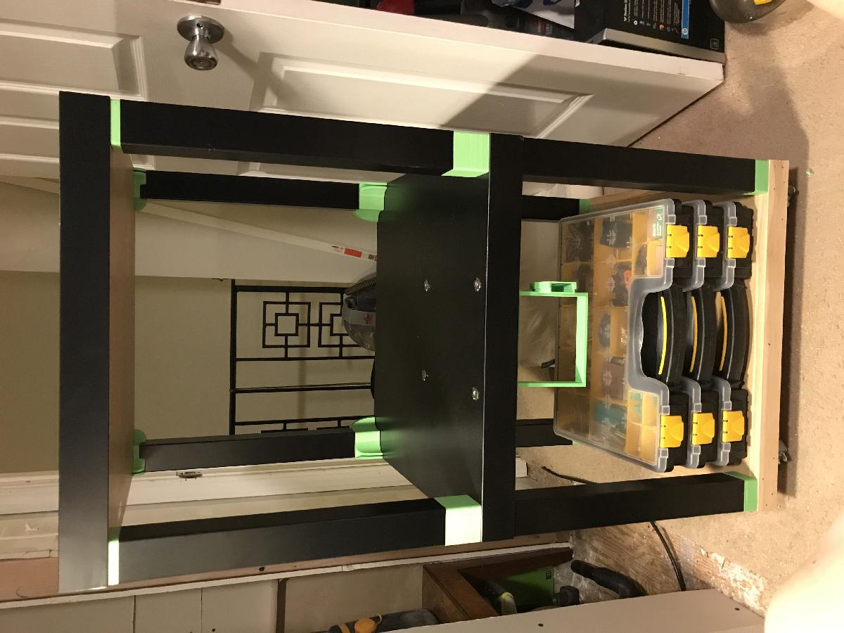 Suporte para Caixa de Controle Enclosure do MP Maker Select V2 Lack