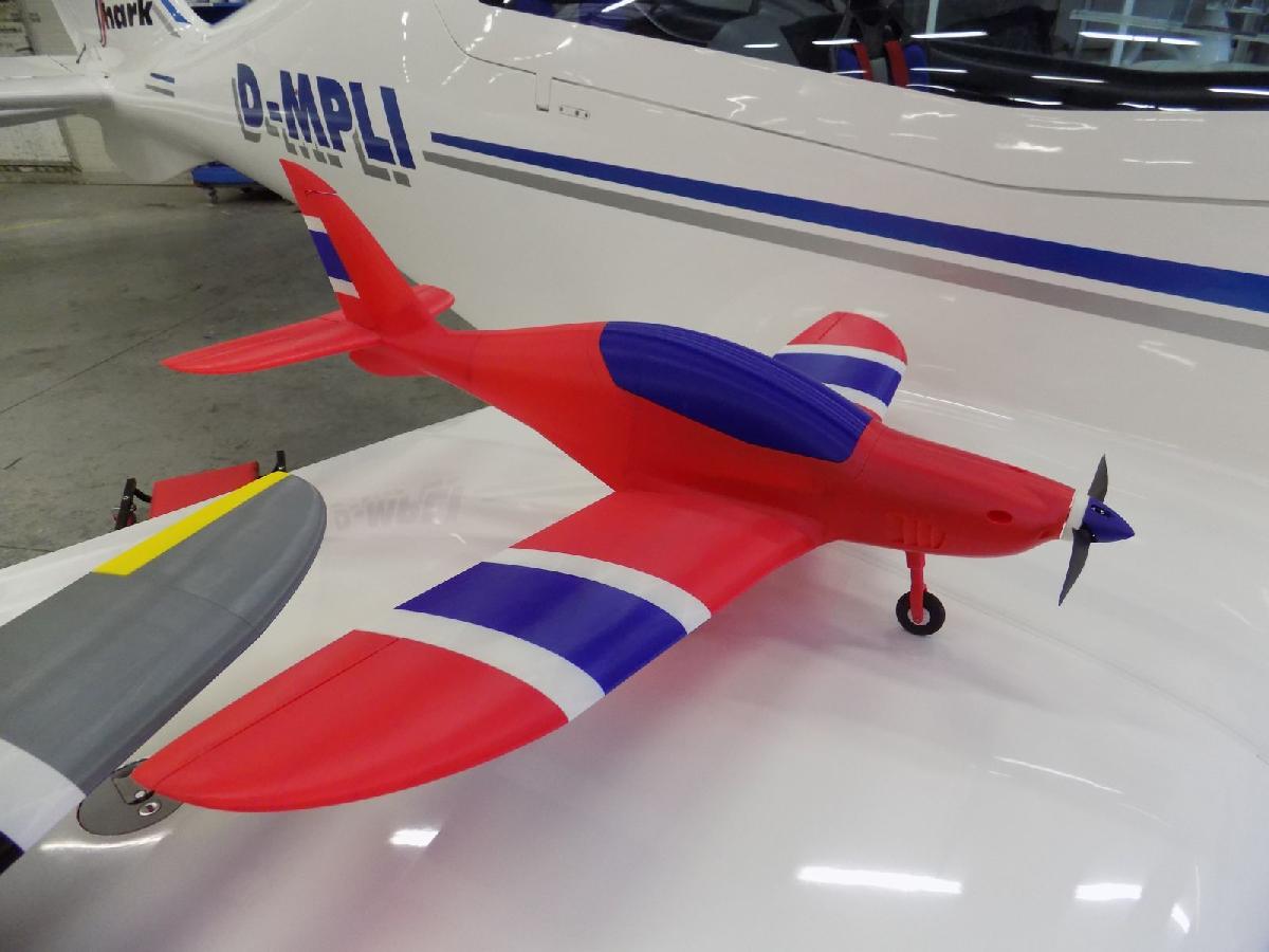 Tubarao RC 3D imprimivel gratuito em escala 1/8 (Shark.Aero)