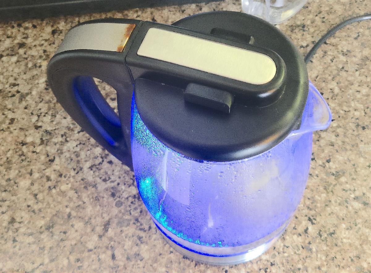 Botao de Liberacao da Tampa para Chaleira de Vidro Hamilton Beach 1,7L