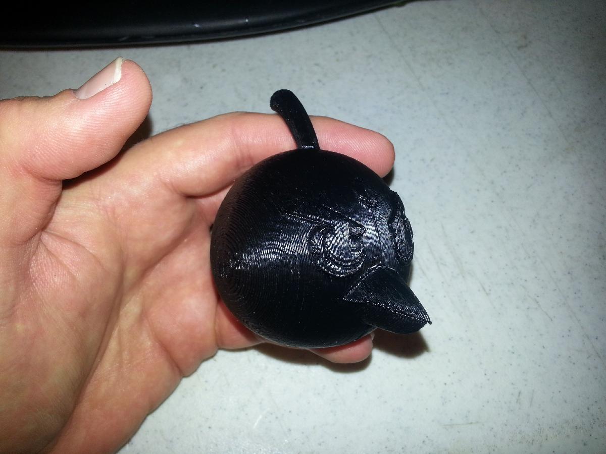 Galinha suja (Angry Birds) fixada e fatiada