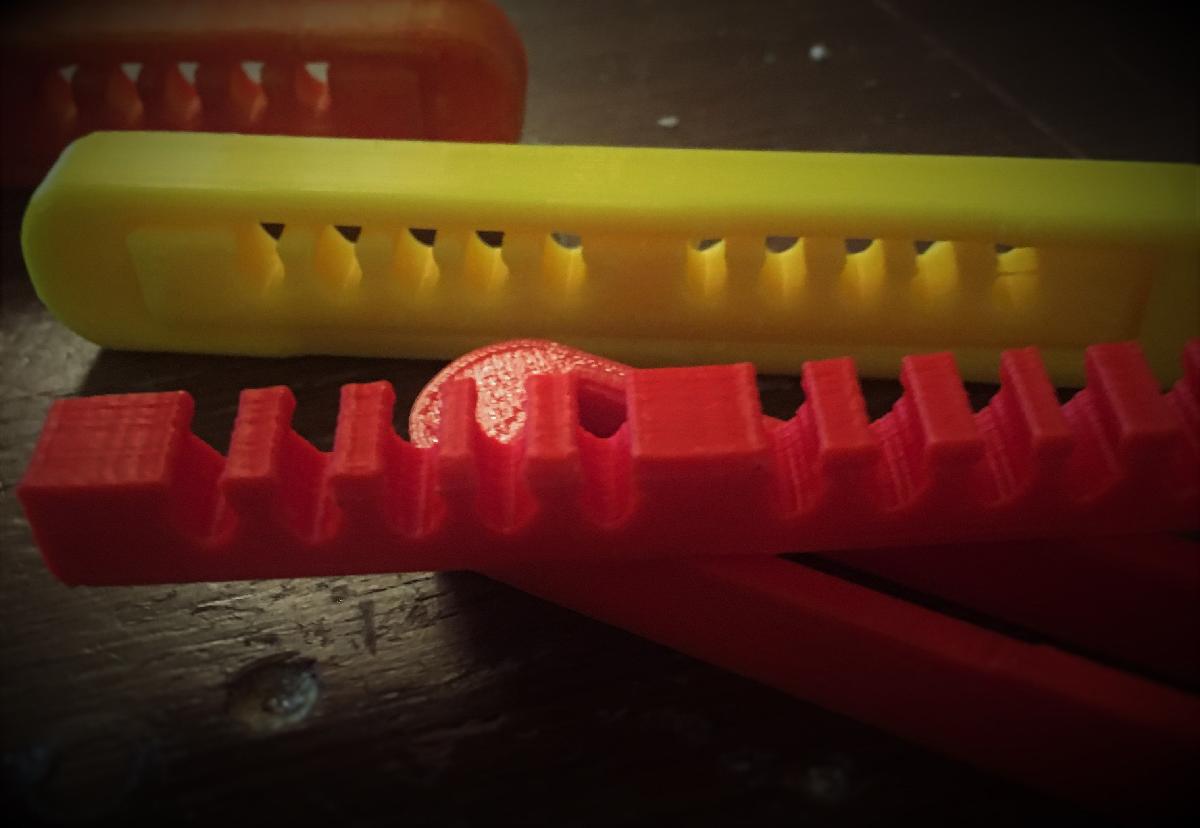 Gerenciador de Cabos de Eletrocardiograma, versao de 12 derivacoes