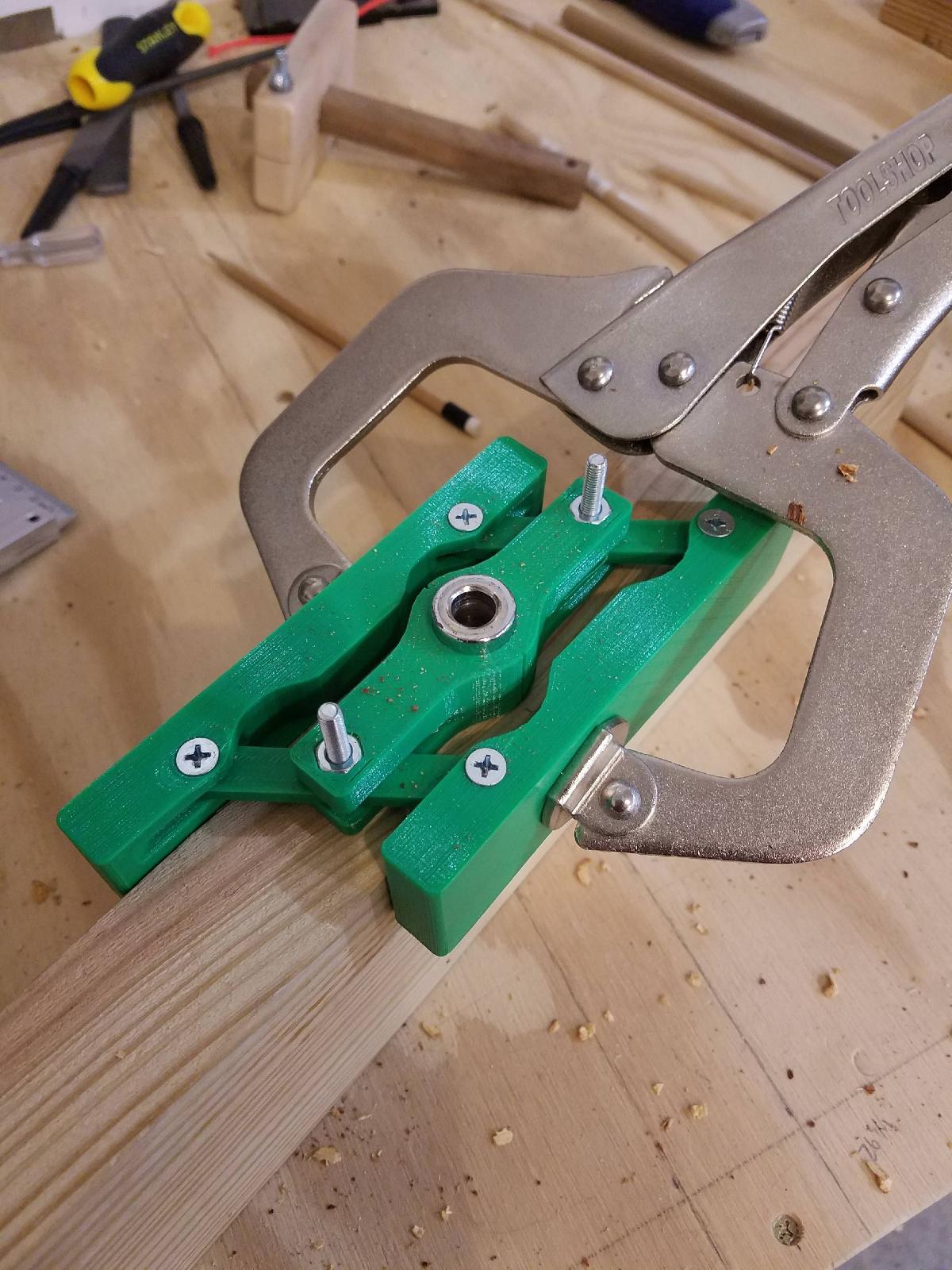 Gabarito de Dowel Auto Centralizador