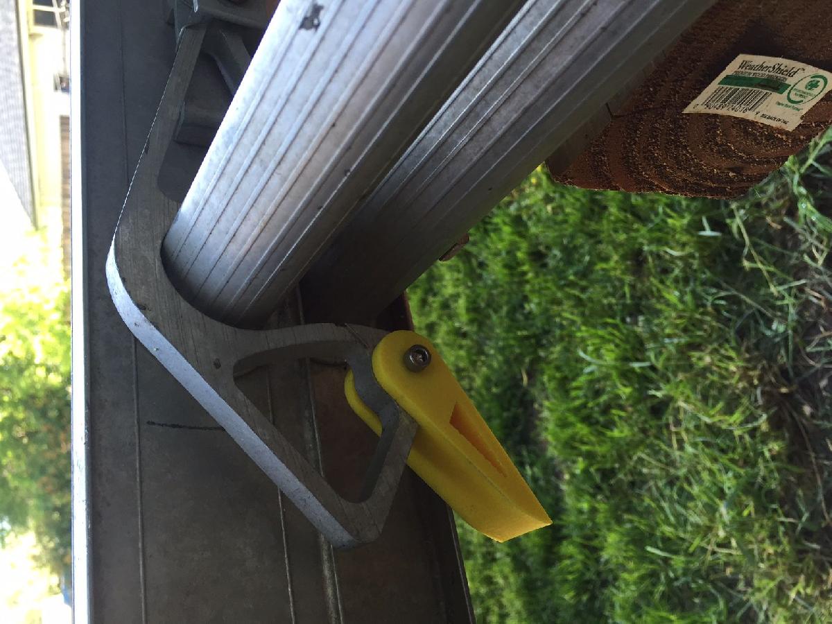 Cachorro de escada / Dedo