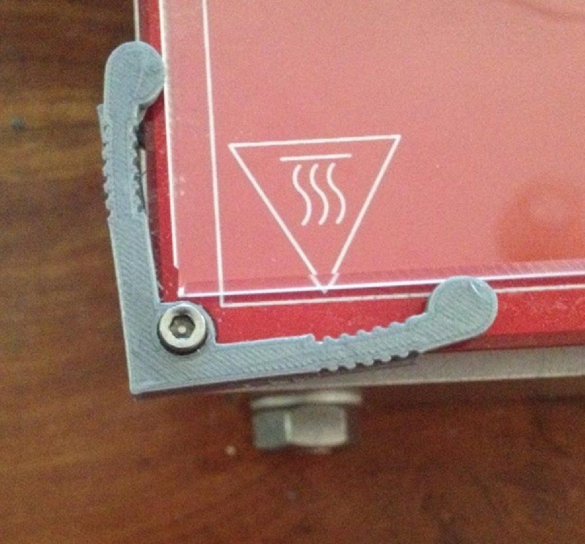 Clipes de cama Springy da Geeetech Al