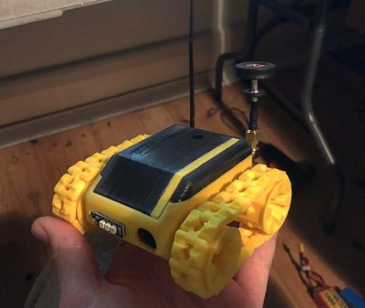 Mini FPV Crawler Tanque Pequeno